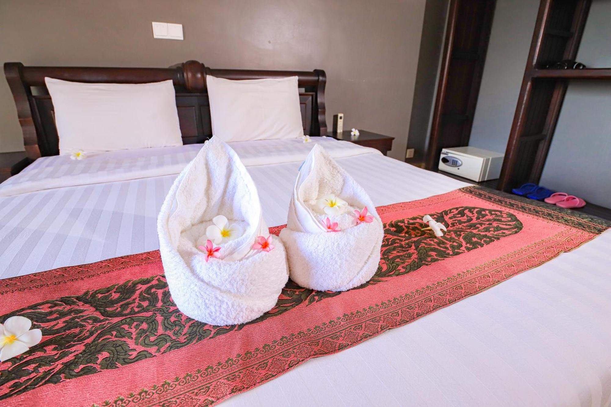 Riviera Hotel & Resort Кеп Екстериор снимка